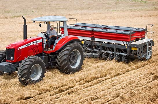 Outils de tracteur